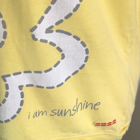 Peace love world tee” I am Sunshine “ - Picture 3 of 4